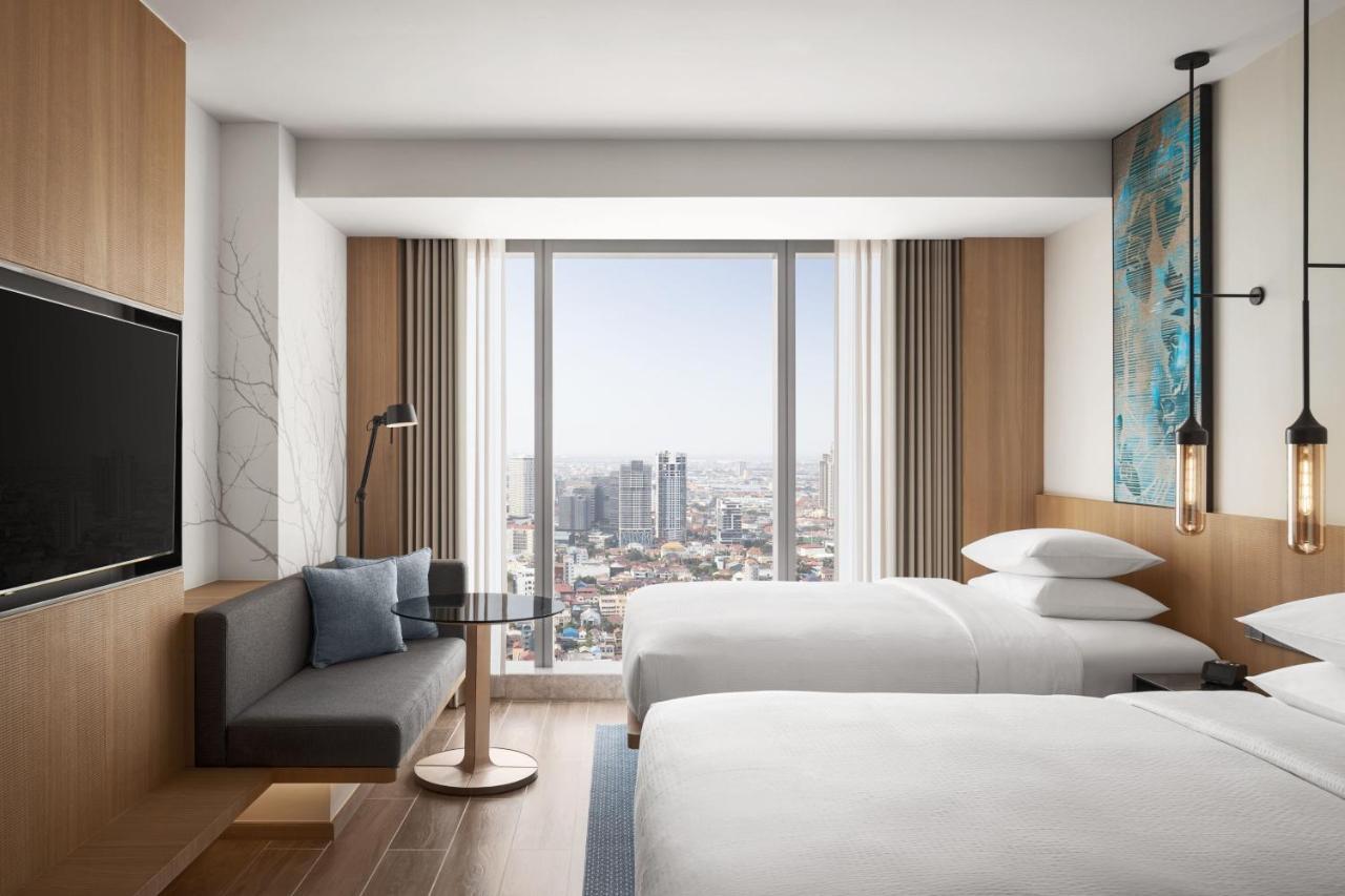Fairfield By Marriott Phnom Penh Hotel Bagian luar foto